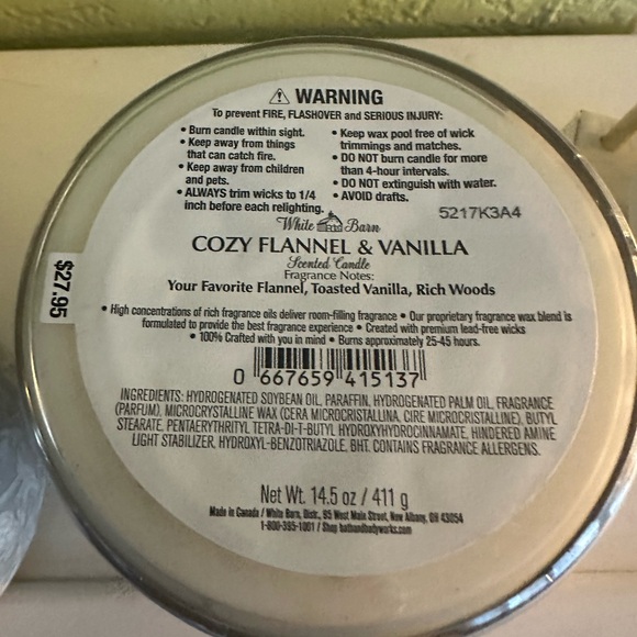 White Barn Cozy Flannel & Vanilla Candle Duo - Picture 5 of 5